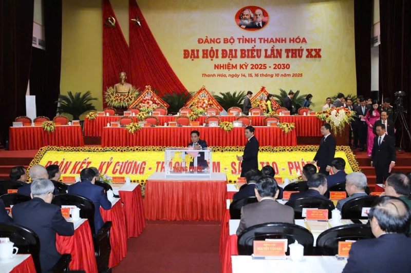 gen-n-z7121551584917_57dc8108a7013bc3a99cdda68ef465f3.jpg